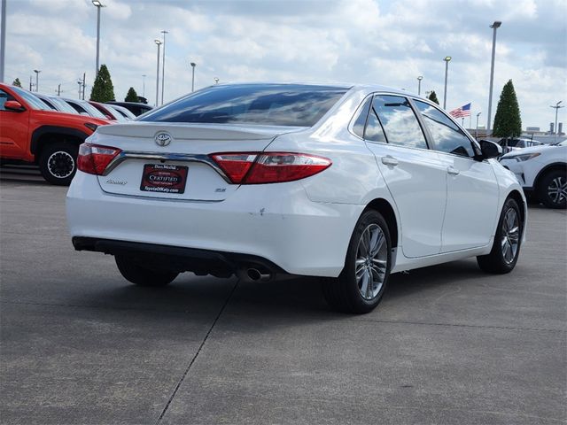 2016 Toyota Camry SE