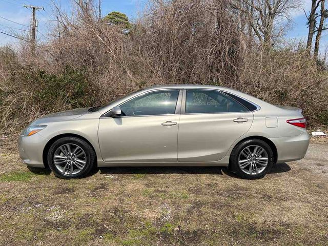 2016 Toyota Camry SE