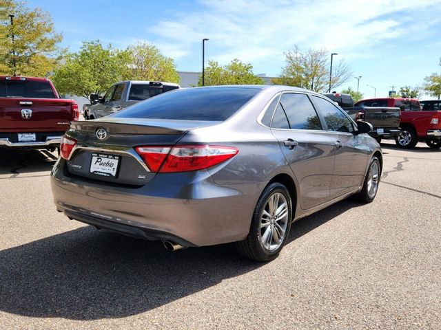 2016 Toyota Camry SE