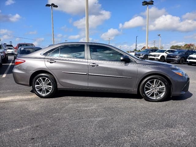 2016 Toyota Camry XSE