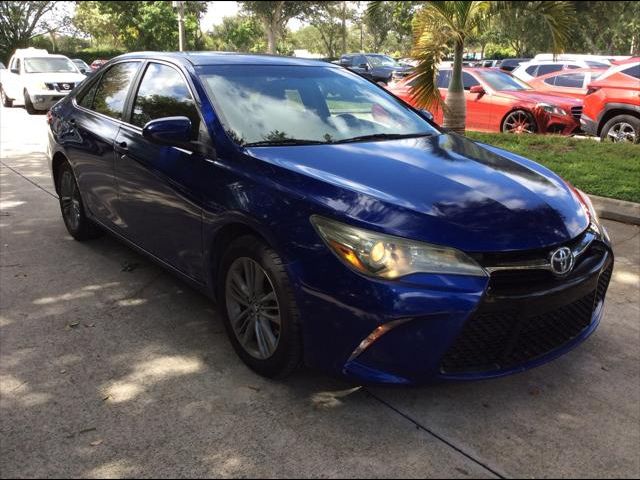 2016 Toyota Camry SE