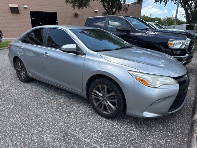 2016 Toyota Camry SE