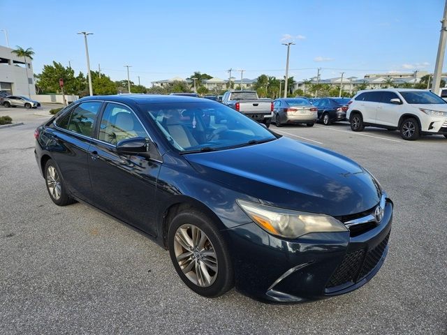 2016 Toyota Camry SE