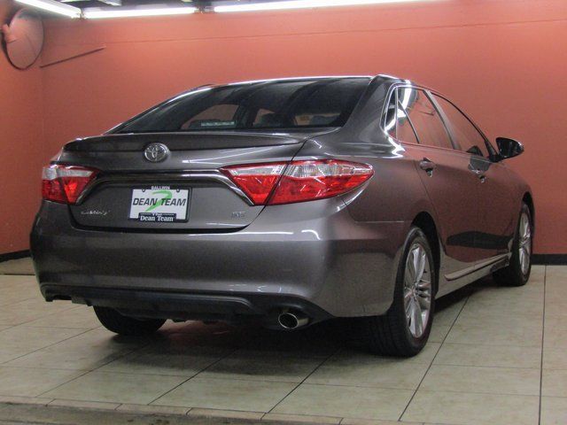 2016 Toyota Camry SE