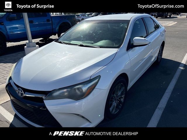 2016 Toyota Camry SE