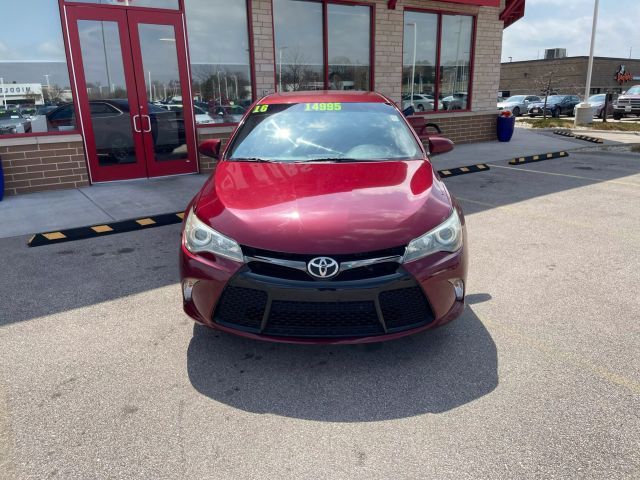 2016 Toyota Camry SE