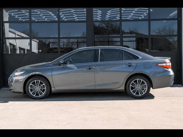 2016 Toyota Camry SE