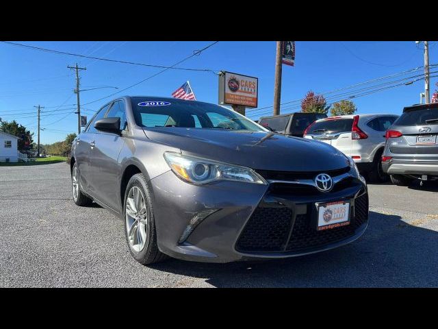 2016 Toyota Camry SE