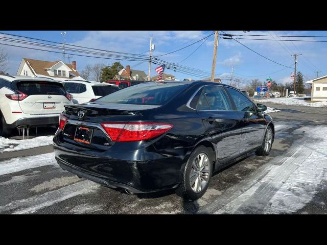 2016 Toyota Camry SE