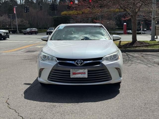 2016 Toyota Camry XLE