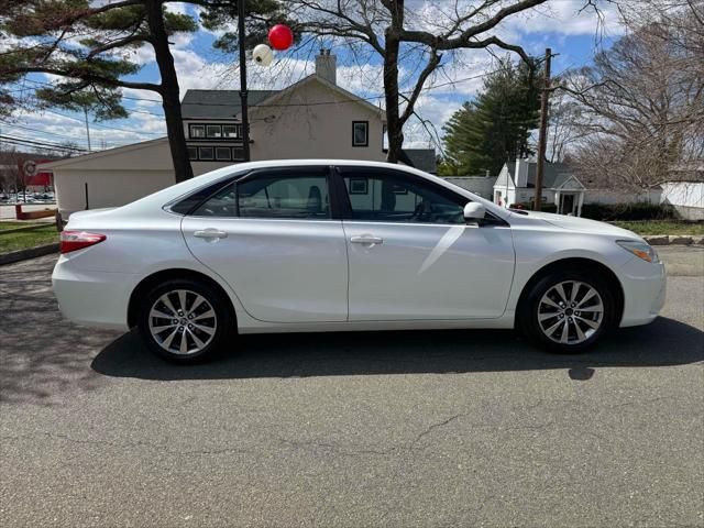 2016 Toyota Camry XLE
