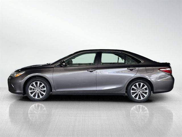 2016 Toyota Camry XLE
