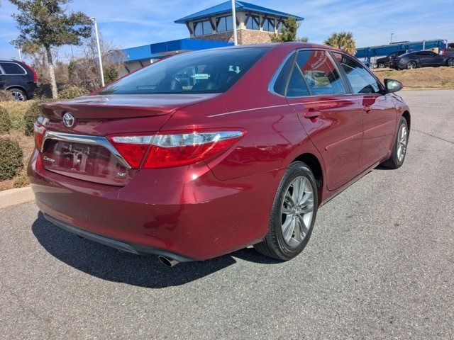 2016 Toyota Camry XLE