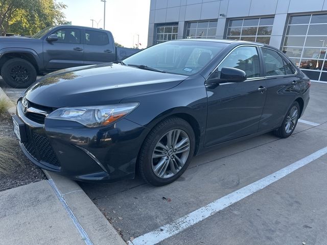 2016 Toyota Camry SE