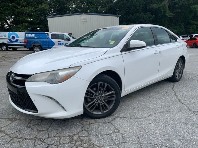 2016 Toyota Camry XLE