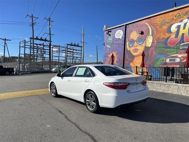 2016 Toyota Camry XLE