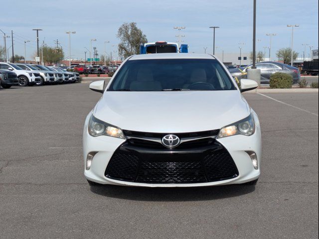 2016 Toyota Camry XLE