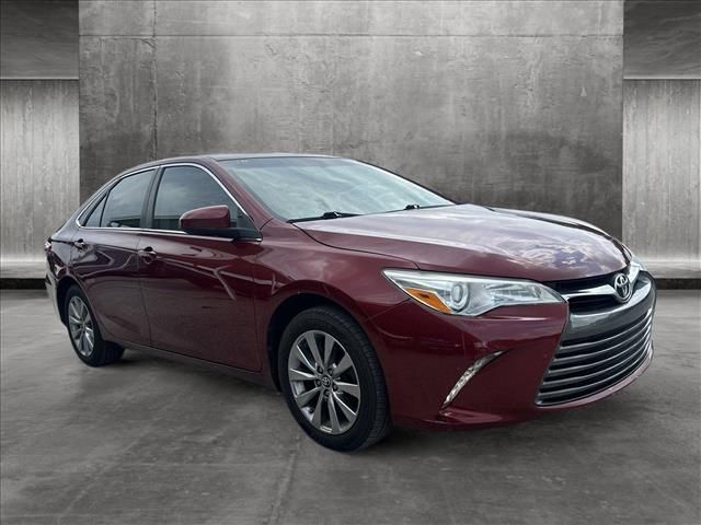 2016 Toyota Camry XLE