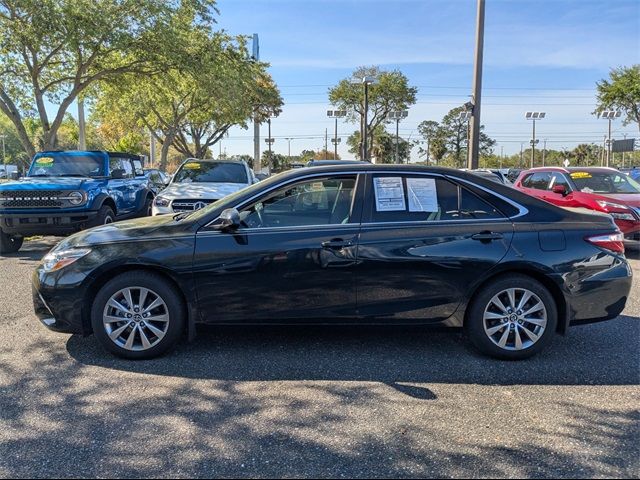 2016 Toyota Camry XLE