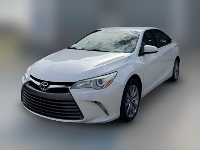 2016 Toyota Camry XLE