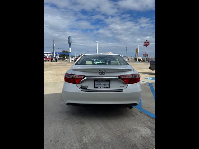 2016 Toyota Camry XLE