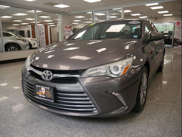 2016 Toyota Camry XLE