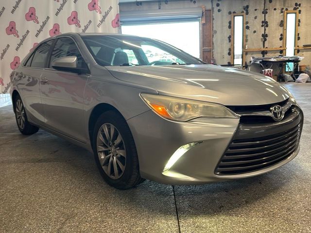 2016 Toyota Camry XLE