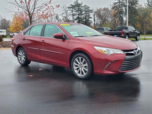 2016 Toyota Camry XLE