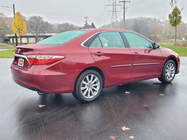 2016 Toyota Camry XLE