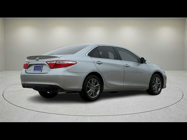 2016 Toyota Camry XLE