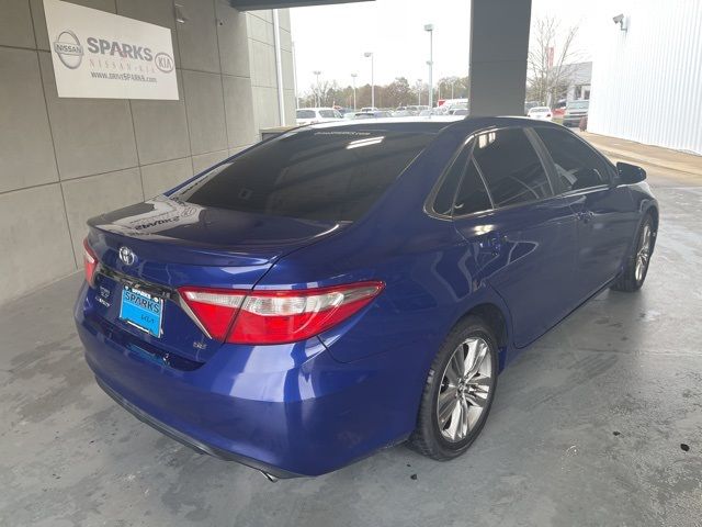 2016 Toyota Camry XLE