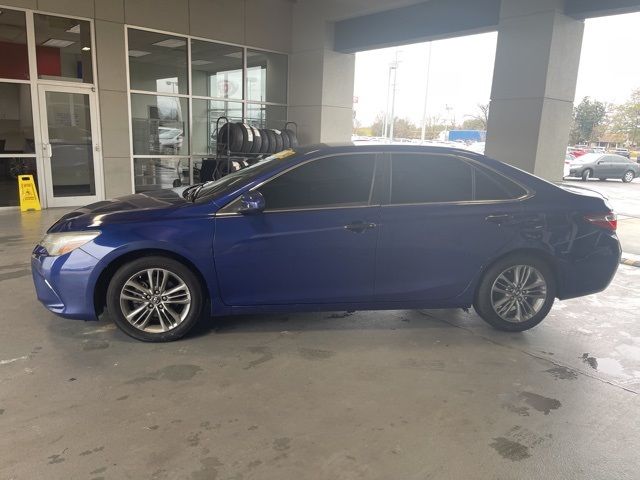 2016 Toyota Camry XLE