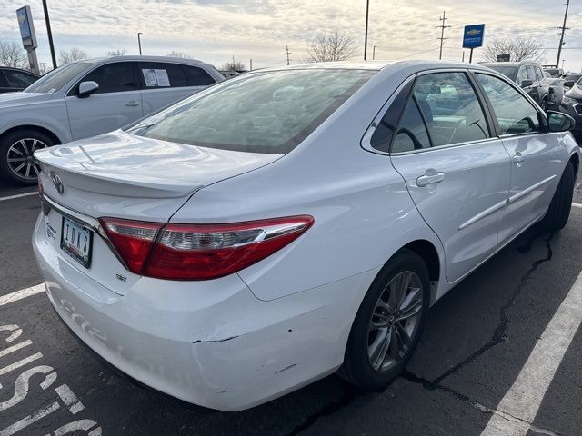 2016 Toyota Camry XLE