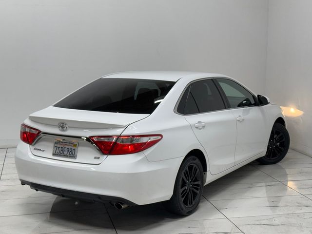 2016 Toyota Camry XLE