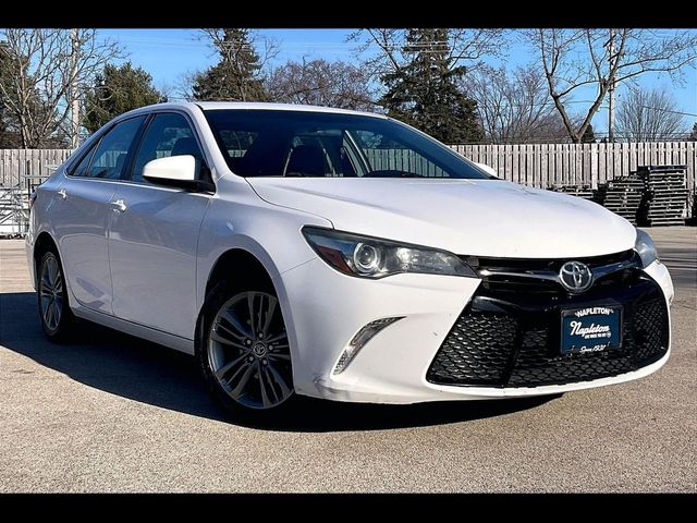 2016 Toyota Camry XLE