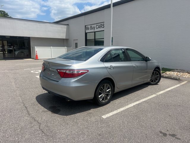 2016 Toyota Camry XLE