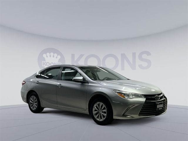 2016 Toyota Camry XLE