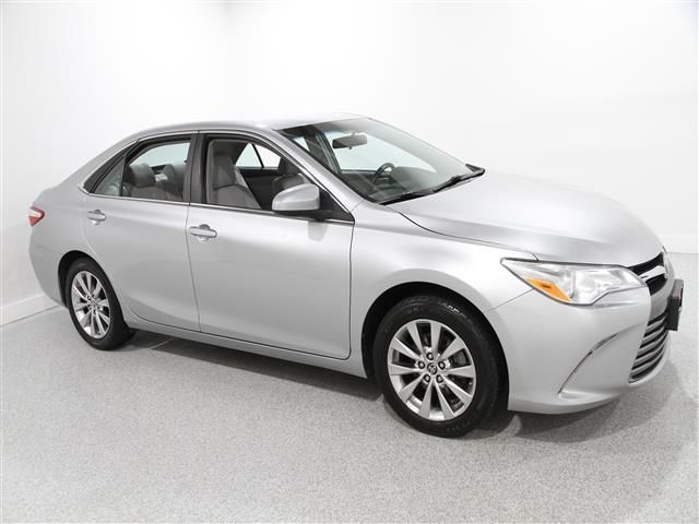 2016 Toyota Camry XLE