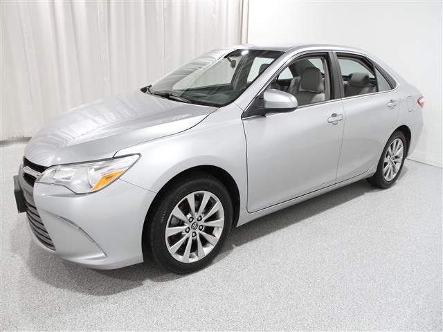 2016 Toyota Camry XLE