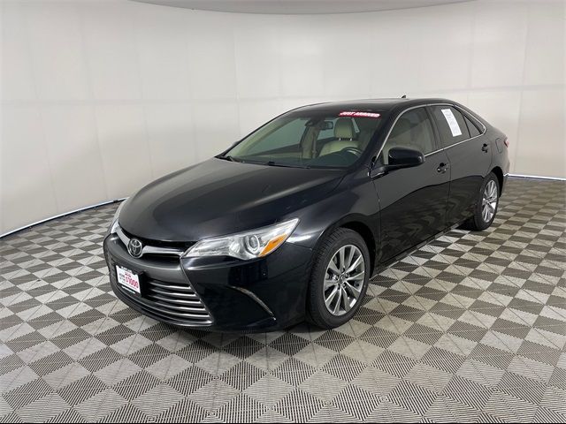 2016 Toyota Camry XLE