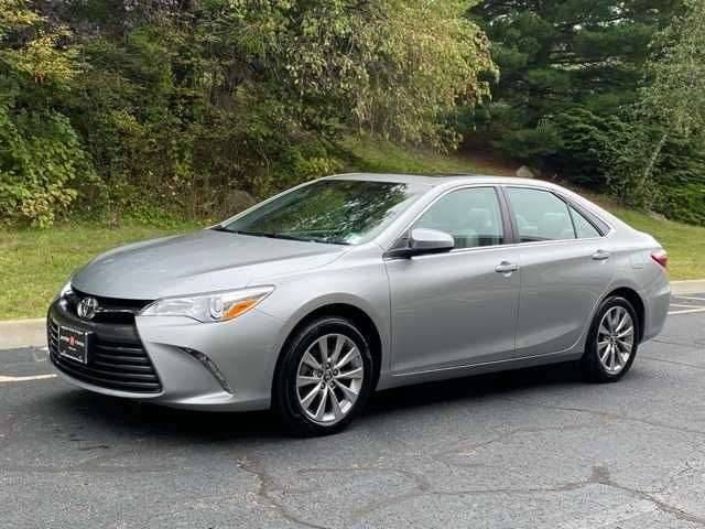 2016 Toyota Camry XLE