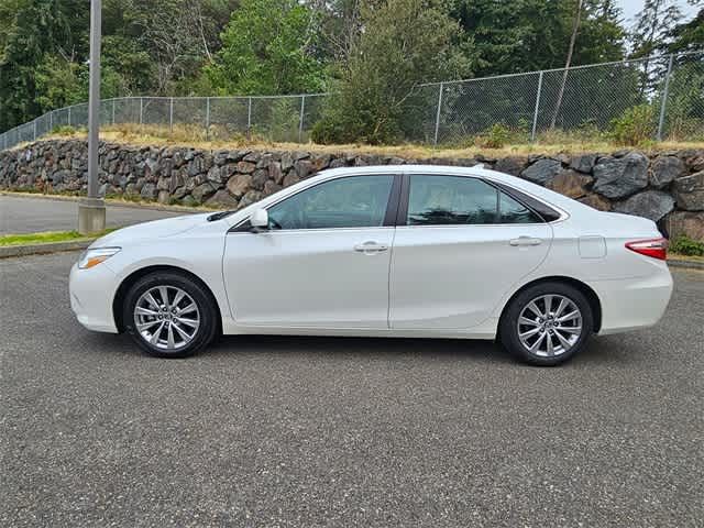 2016 Toyota Camry XLE