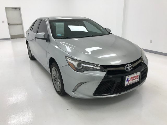 2016 Toyota Camry XLE