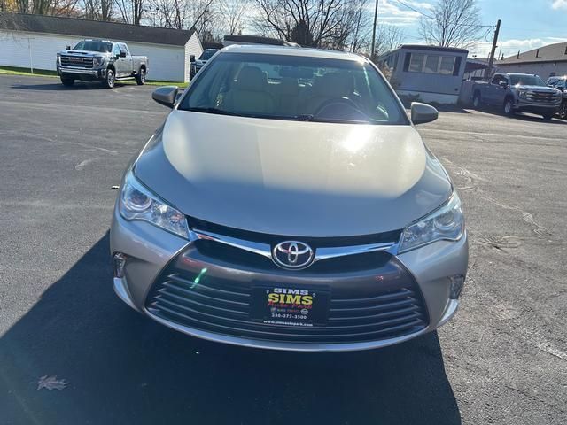 2016 Toyota Camry XLE