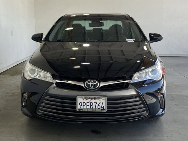 2016 Toyota Camry XLE