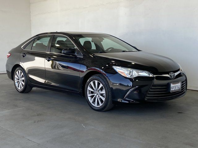 2016 Toyota Camry XLE