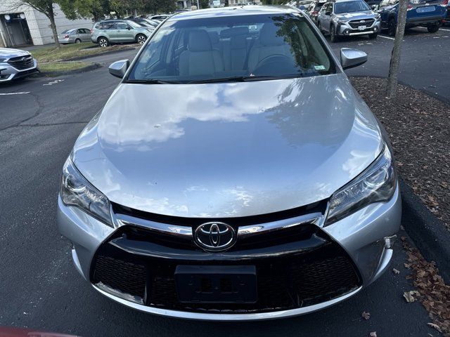 2016 Toyota Camry XLE