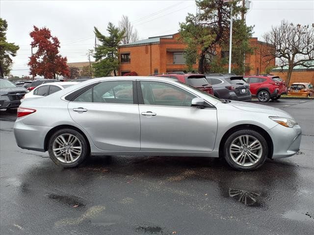 2016 Toyota Camry XLE