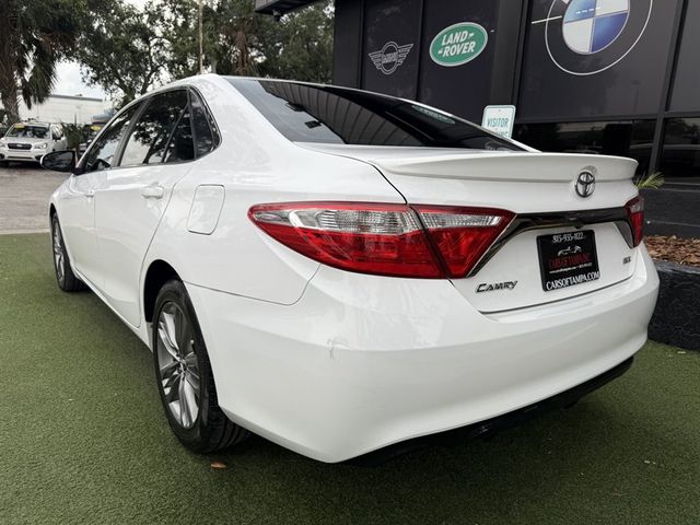 2016 Toyota Camry SE