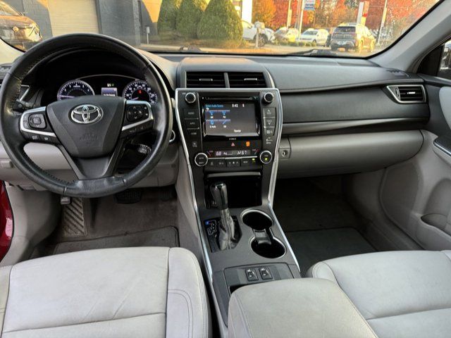 2016 Toyota Camry XLE